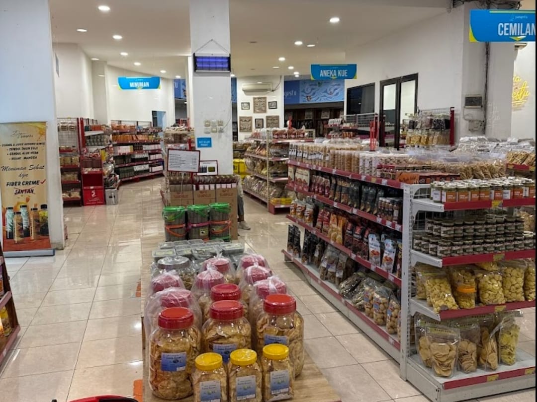 Toko oleh-oleh lengkap di Cirebon (Dok. Google Maps)
