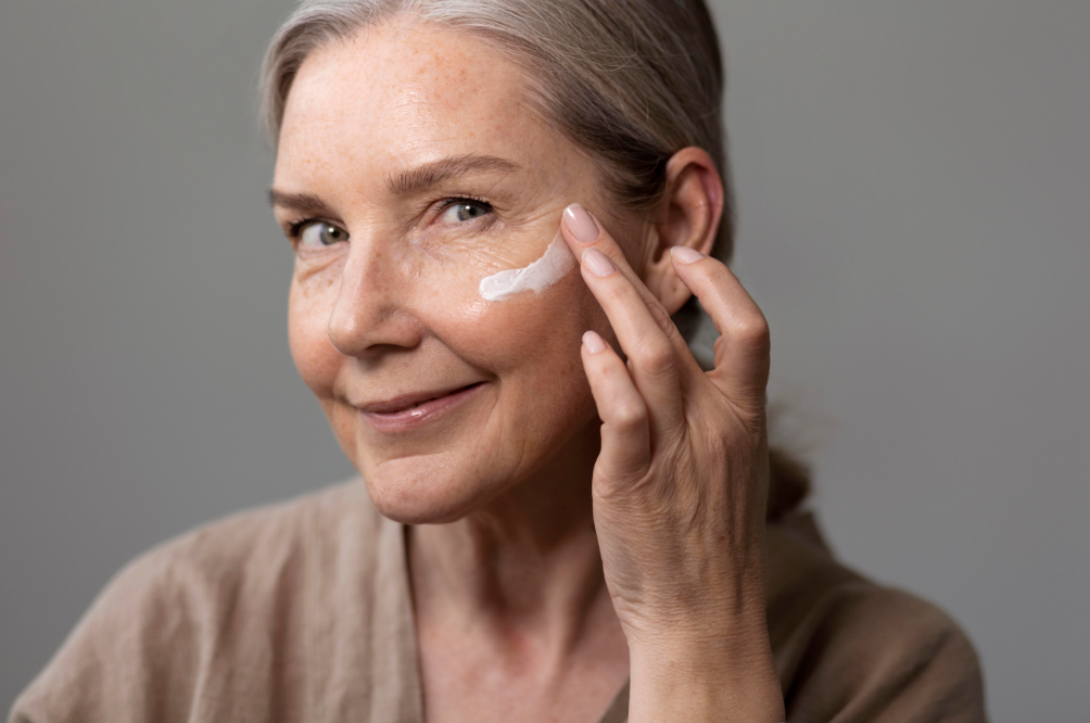 Perawatan anti aging (Dok. Freepik)