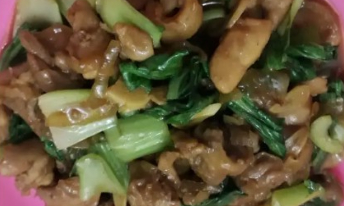 Tumis ayam pokcoy yang enak dan tidak ribet. (cookpad)
