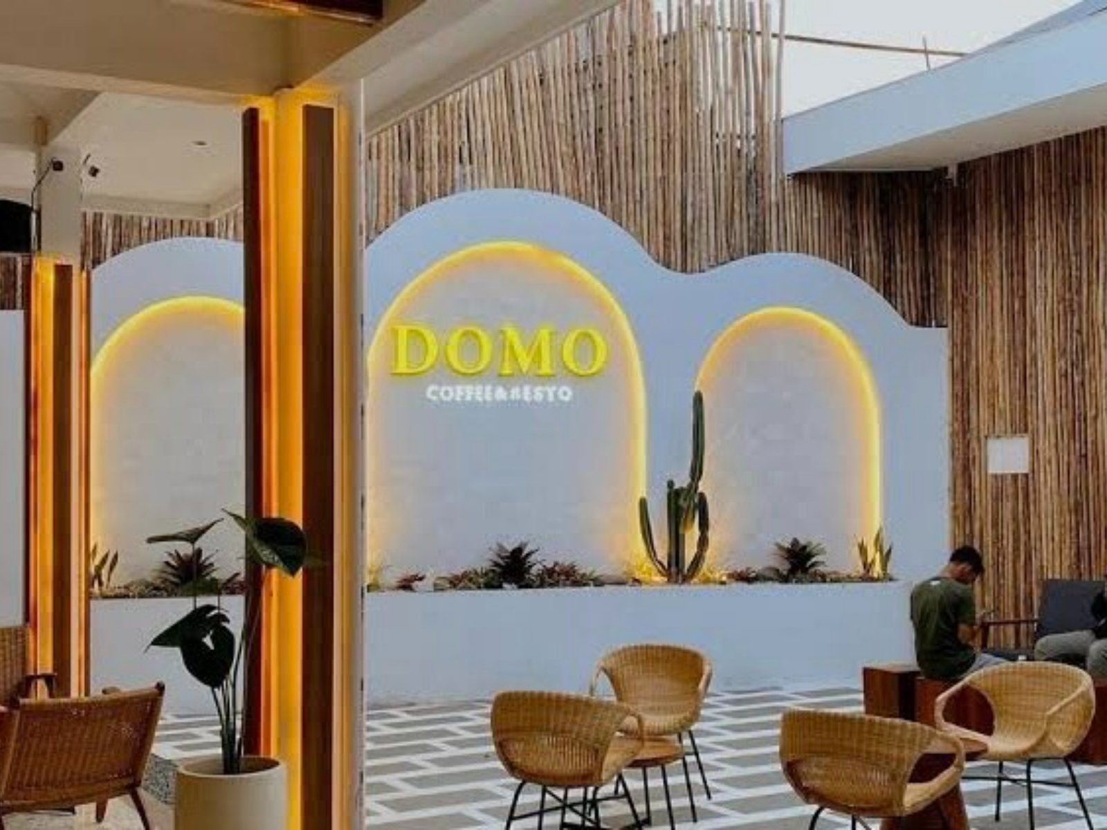 Domo Coffee and Resto (Dok. Budhal Healing)