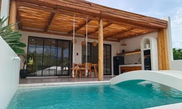 Villa Canggu dan Pandawa Bogor. (tiket.com)