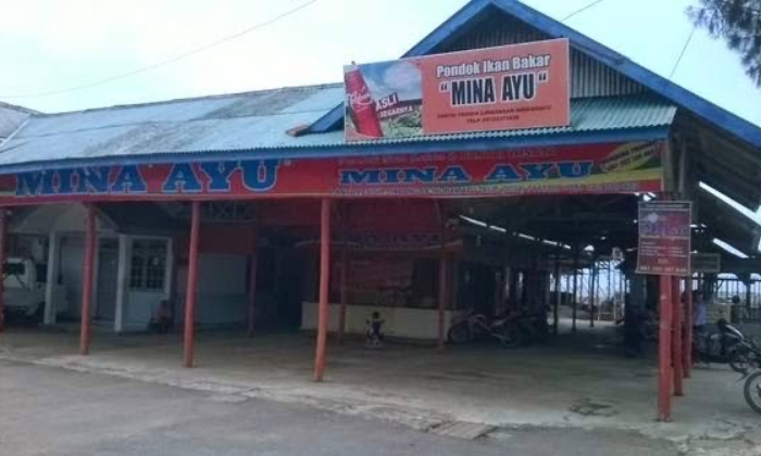 Tempat makan Ikan Bakar Mina Ayu. (Dok. Blogger Mangga)