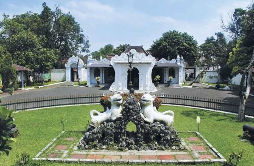 Keraton Kasepuhan (Dok. Pemkab Cirebon)