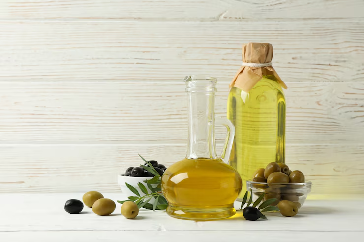 Ilustrasi manfaat olive oil untuk mencerahkan kulit wajah secara alami. (Freepik)