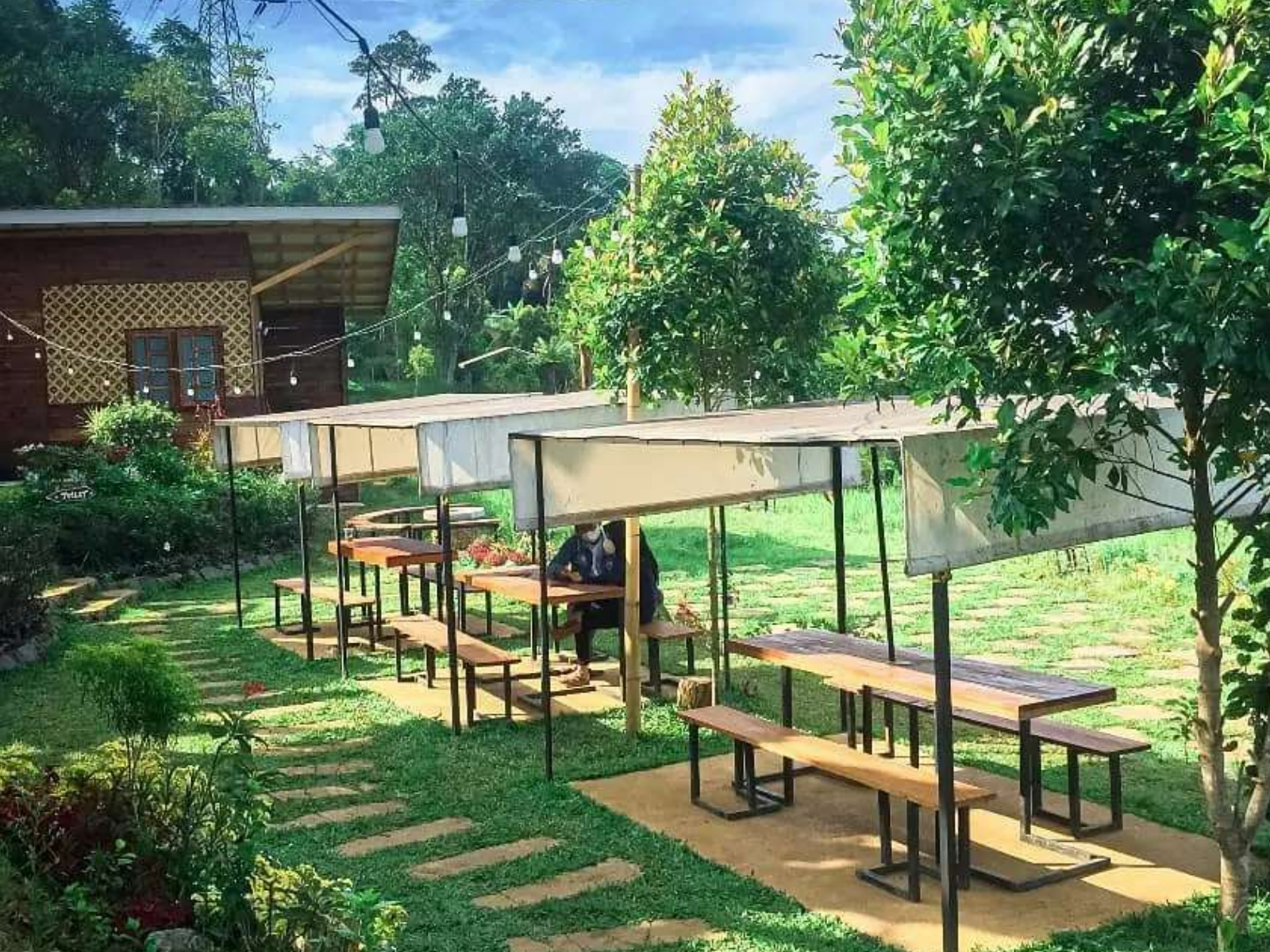 Lima Kisah Kopi Kuningan (Dok. Instagram @Infokuningan)