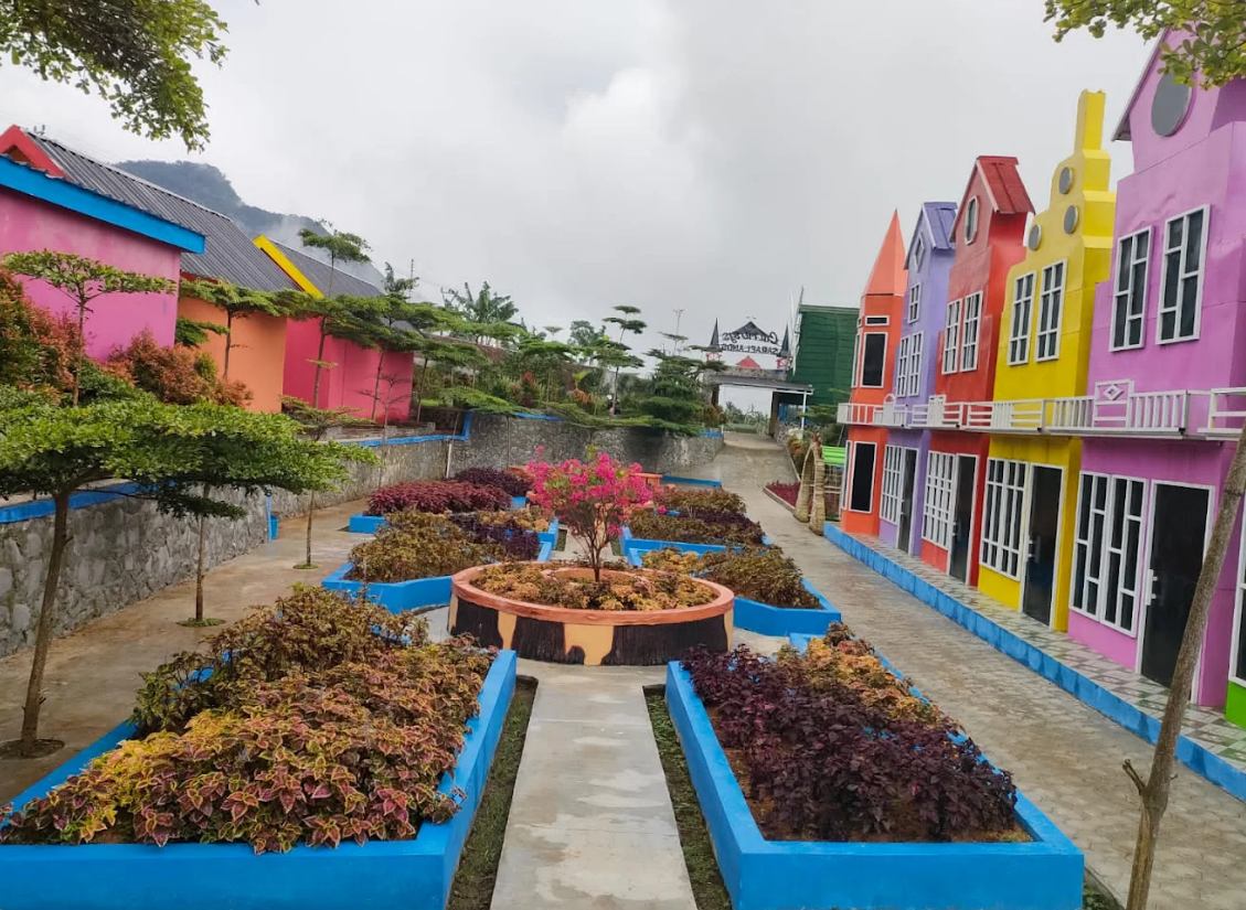 Sarae Land Kuningan (Dok. Google Maps Glamping Saraeland)