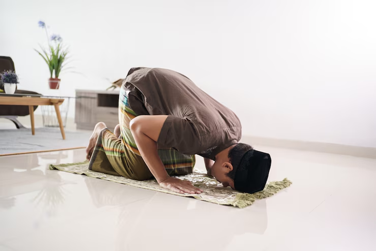 Ilustrasi jadwal sholat (Dok. Freepik)