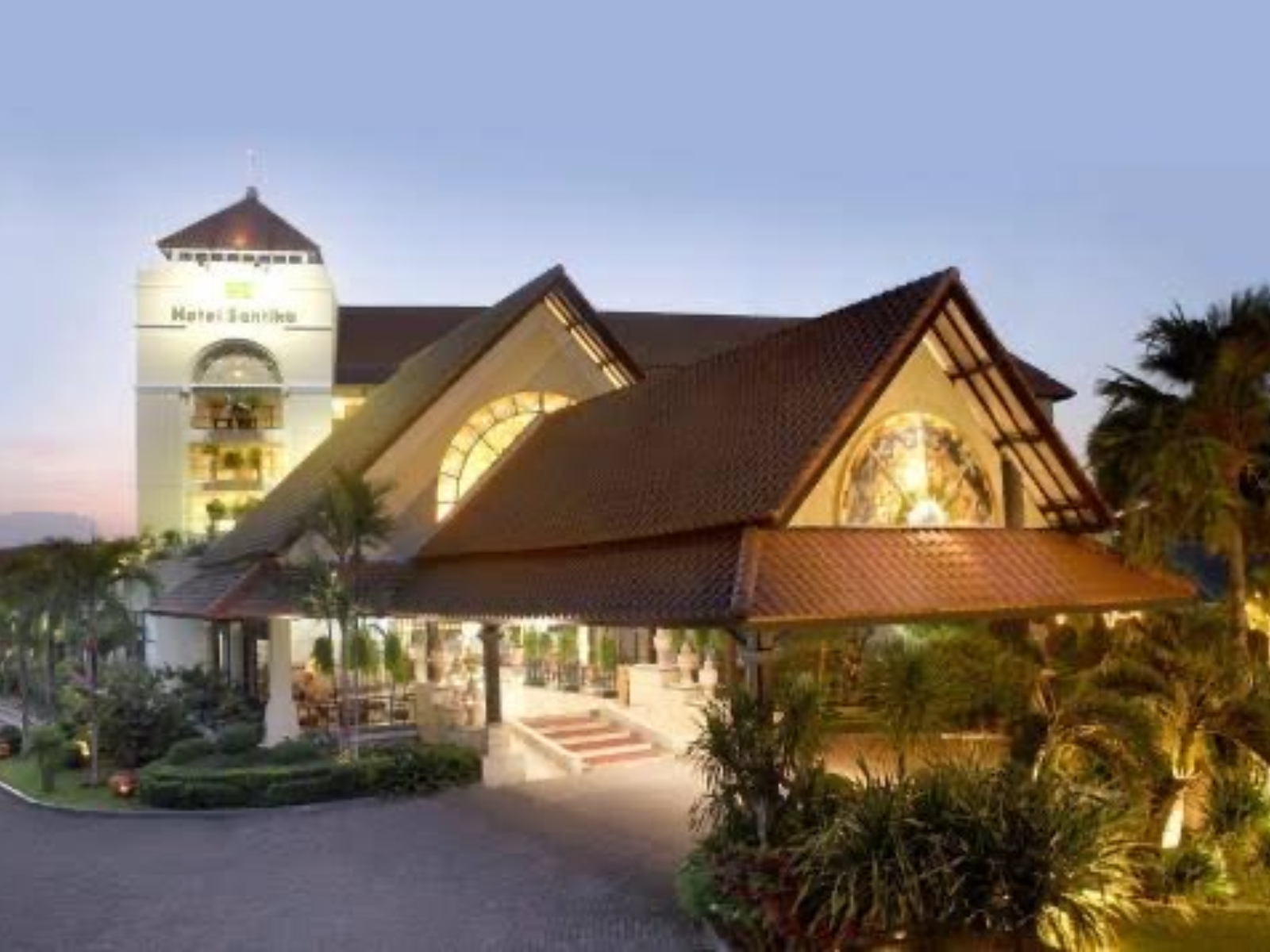 Hotel Santika Cirebon (Agoda.com)