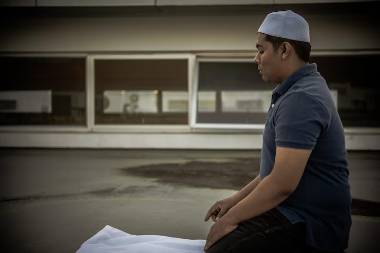 Ilustrasi ibadah sholat (Dok. Freepik)