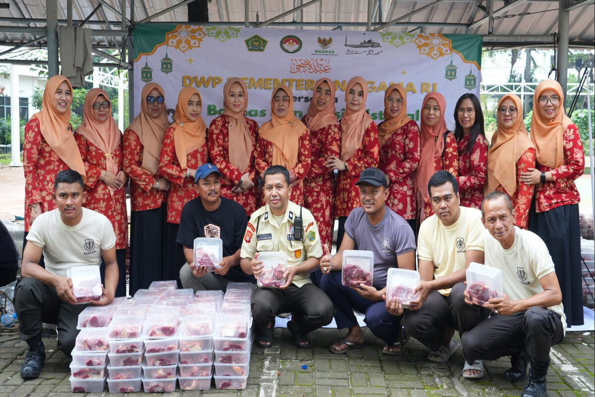 DWP Kemenag RI Salurkan Enam Ekor Sapi Kurban dan Ribuan Kantong Daging pada Idul Adha 1446 H