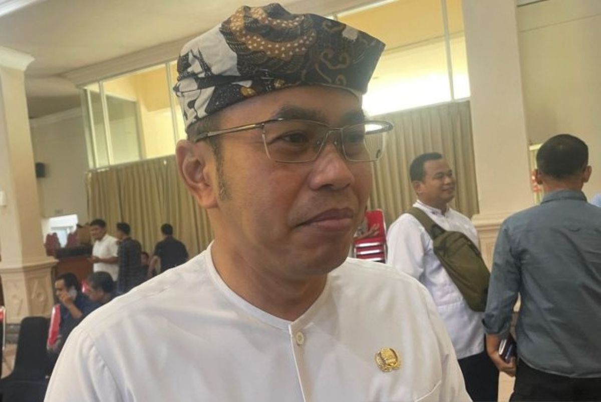Kepala Disnaker Kabupaten Cirebon Novi Hendrianto. (Fathnur Rohman/Antara)