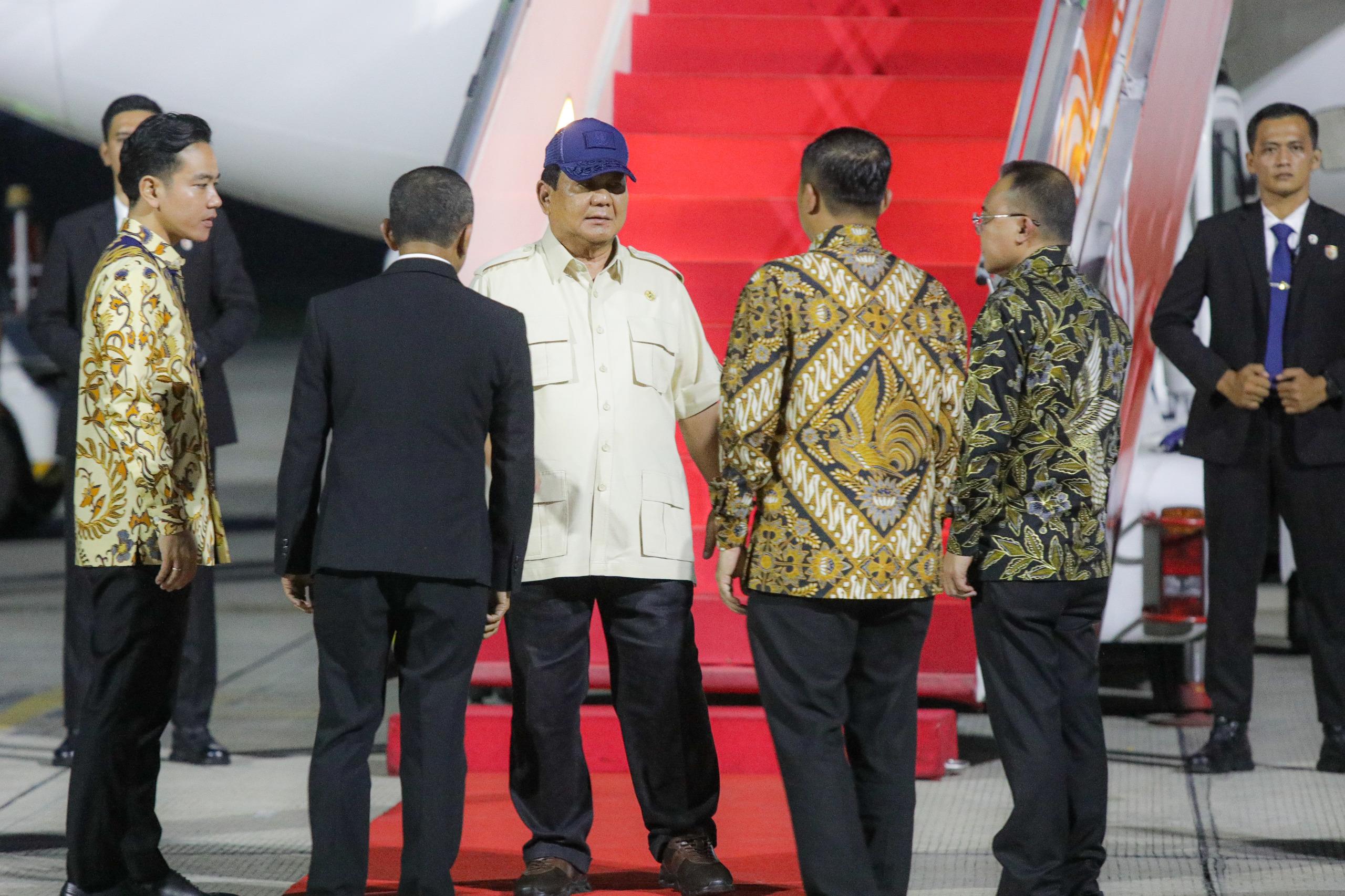 Presiden Prabowo Subianto Lakukan Kunjungan Kenegaraan ke Singapura dan Rusia