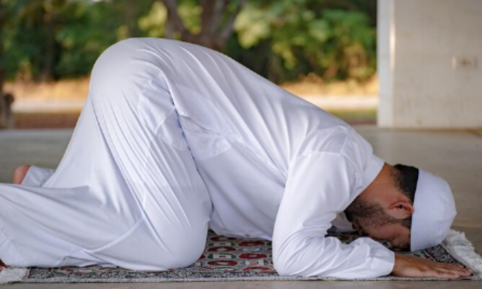 Jadwal Sholat Majalengka Selasa 1 Juli 2025. (Freepik)