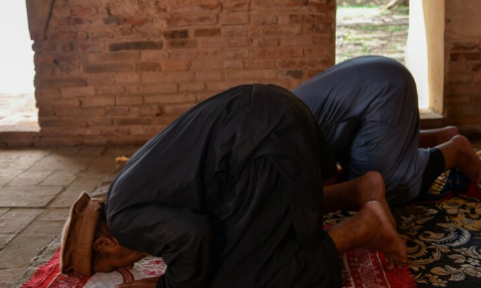 Ilustrasi jadwal sholat (Dok. Freepik)