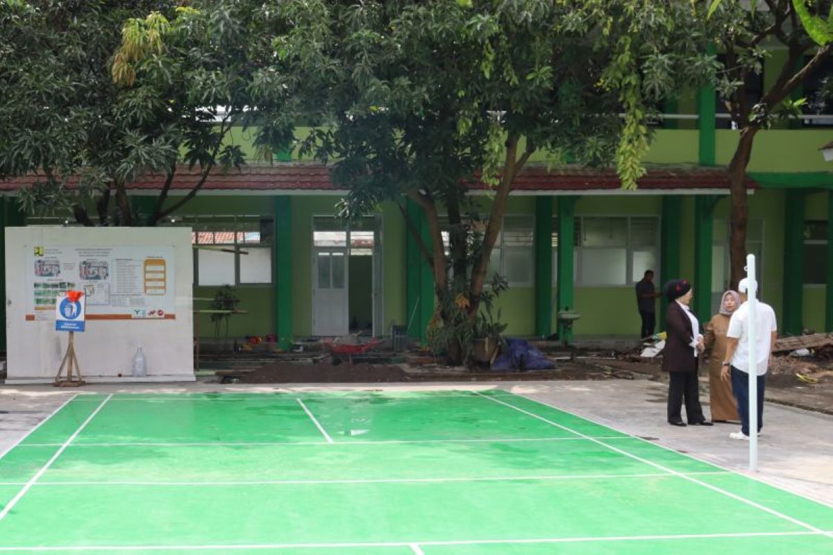 Suasana lokasi Sekolah Rakyat di Kota Cirebon. (Fathnur Rohman/Antara)