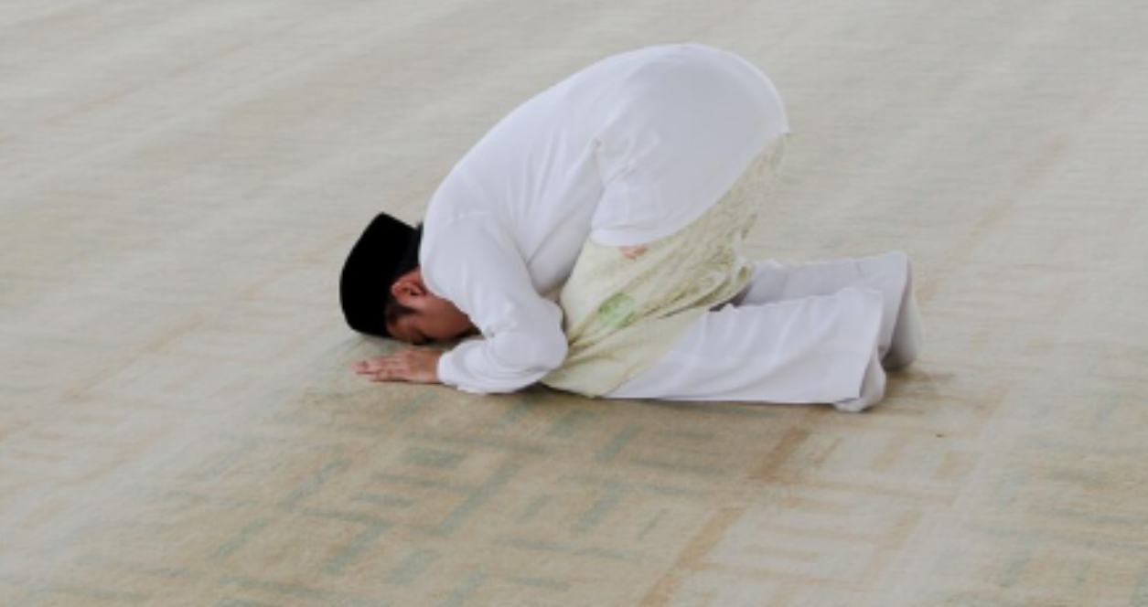 Ilustrasi jadwal sholat (Dok. Freepik) 