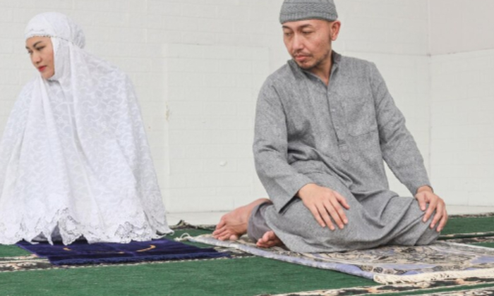 Ilustrasi jadwal sholat (Dok. Freepik)