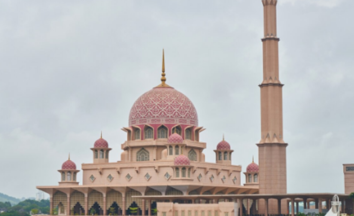 Ilustrasi jadwal sholat (Dok. Freepik)