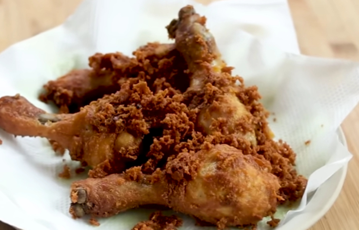 Resep ayam goreng rempah tanpa ungkep (Dok. YouTube Devina Hermawan)
