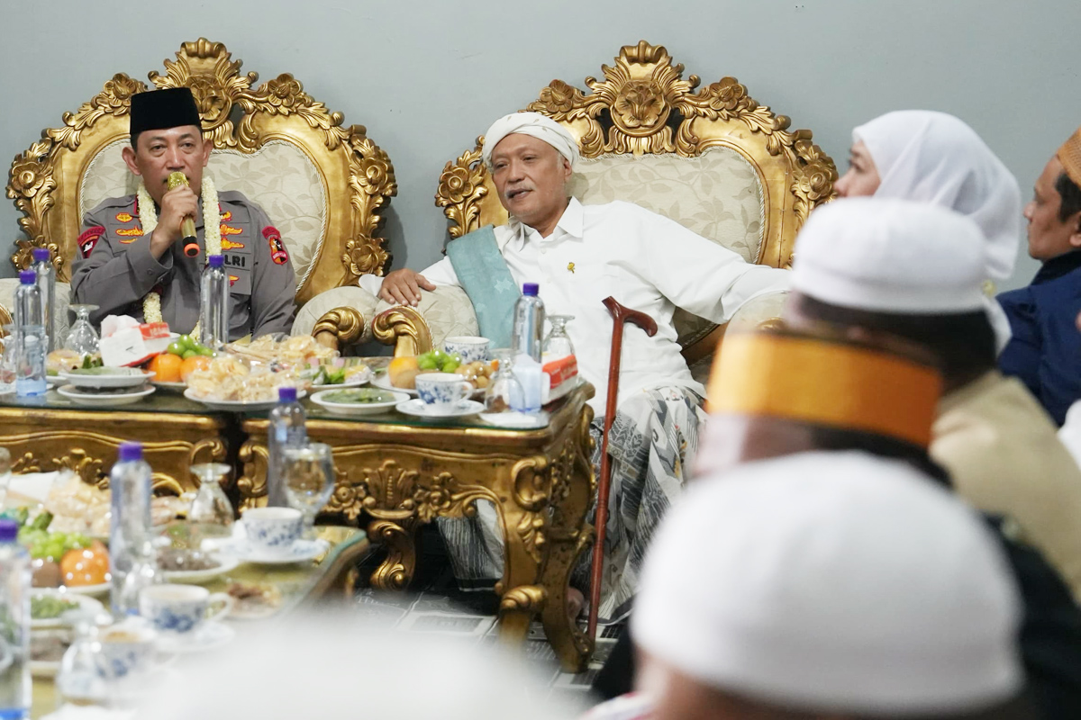 Silaturahmi Kapolri ke Ponpes Al Hamidy, Minta Nasihat Ulama untuk Jaga NKRI