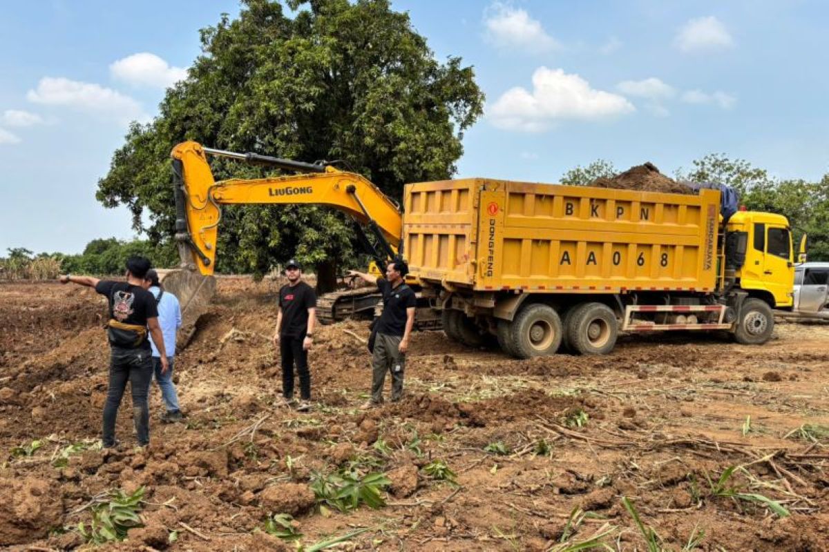 Lokasi tambang ilegal di Kabupaten Indramayu. (Polres Indramayu/Antara)