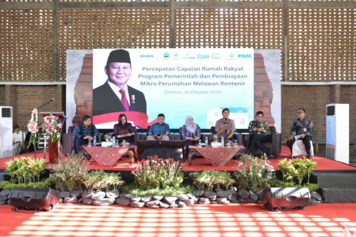 Kegiatan sosialisasi Kredit Program Perumahan (KPP) di Kota Cirebon. (Bank BJB/Antara)