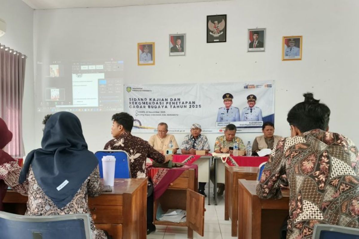 Rapat penetapan cagar budaya oleh TACB di Indramayu, Kamis (20/11). (TACB Indramayu/Antara)