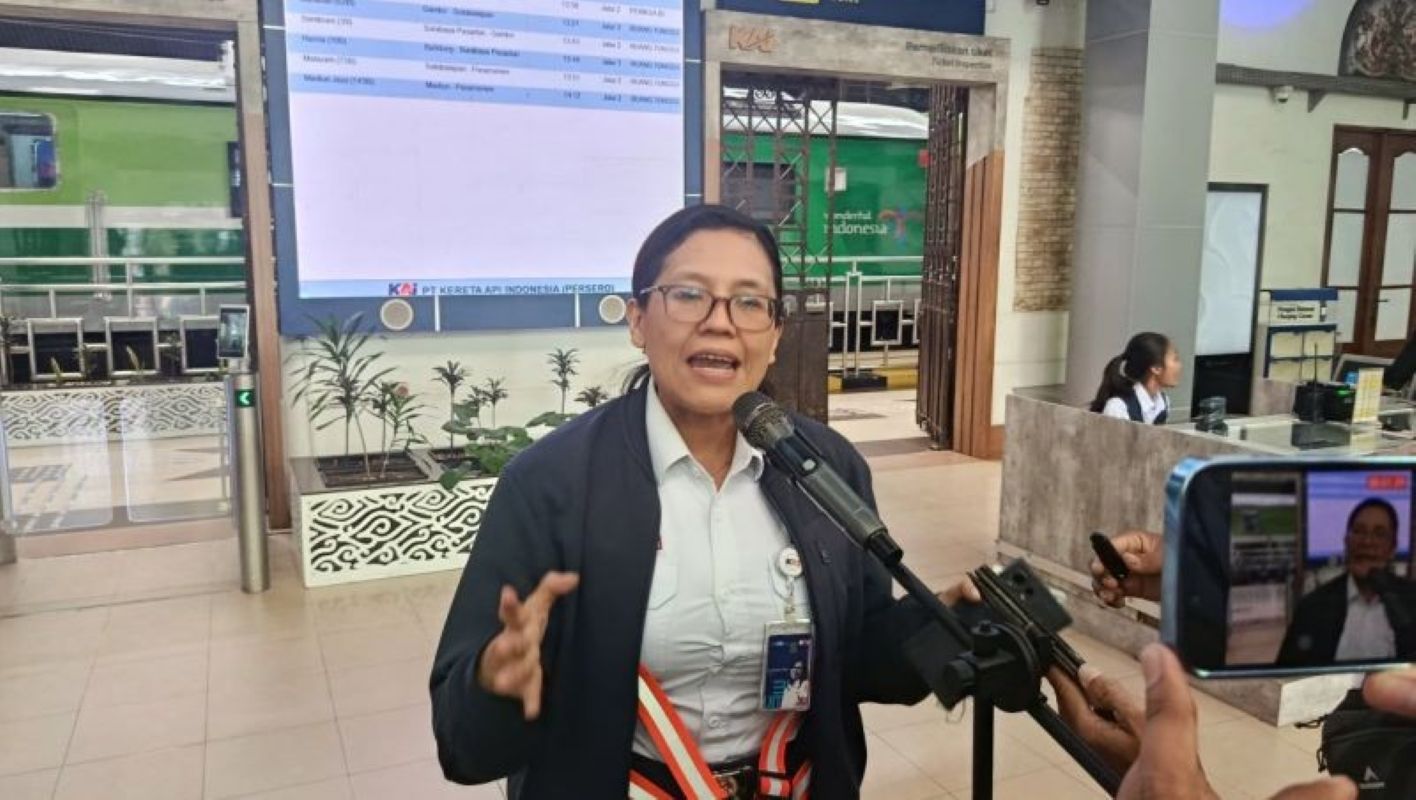 Vice President Public Relations PT KAI Ane Purba. (Fathnur Rohman/Antara)