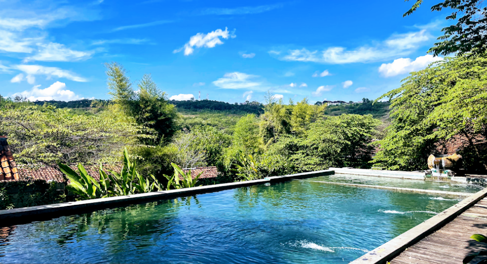 Hotel mewah di Cirebon yang cocok untuk staycation (Google Maps/Desa Alamanis Resort Vila)