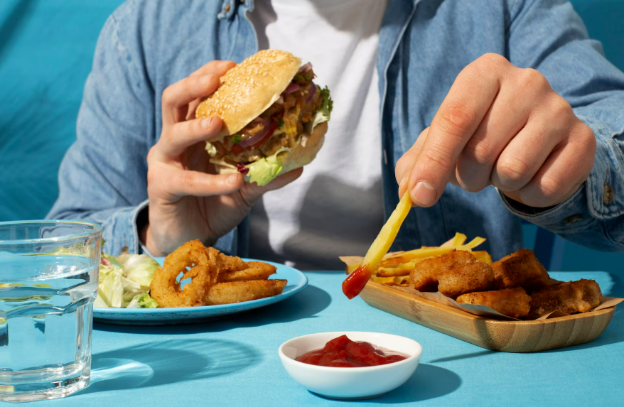 Makanan dan minuman yang menjadi pemicu asam lambung naik (Dok. Freepik)