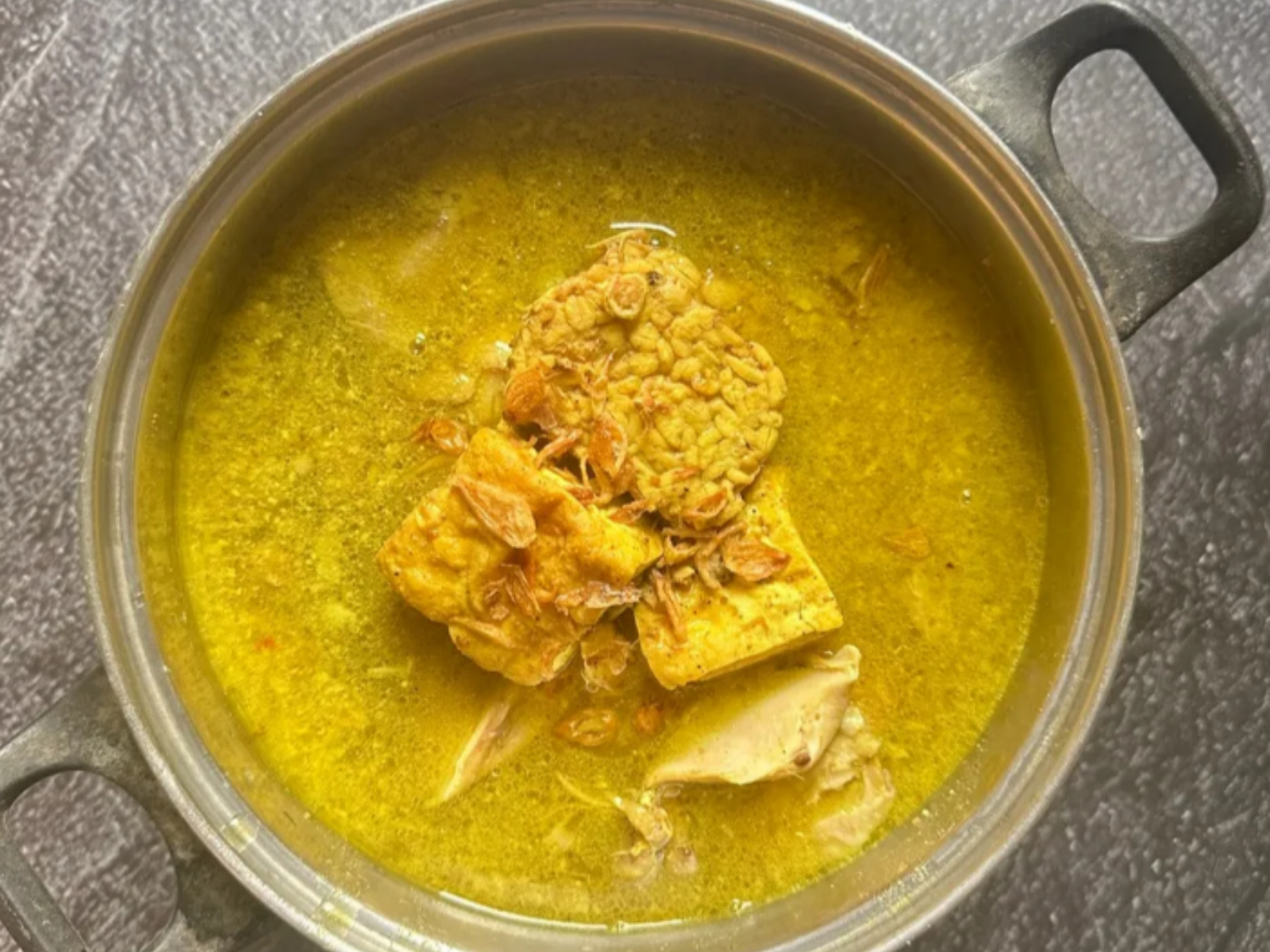 Cara membuat opor tempe (Dok. Cookpad)