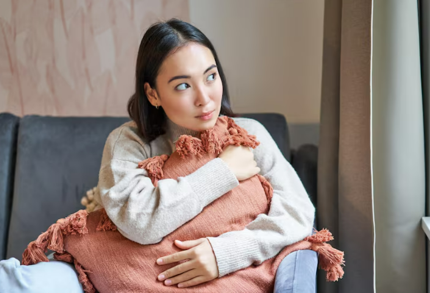 Ilustrasi orang dengan kepribadian introvert (Freepik)