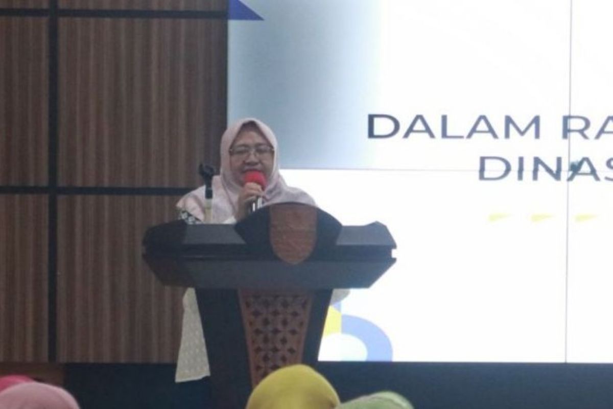 Kepala Dispendik Kota Cirebon Kadini. (Fathnur Rohman/Antara)