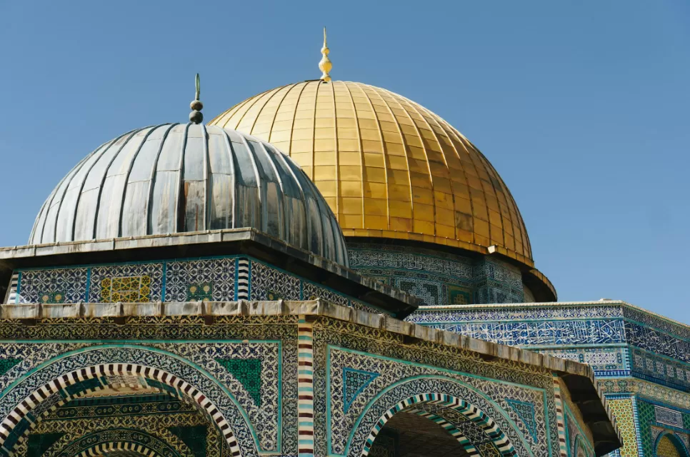 Ilustrasi jadwal sholat (Dok. Freepik)