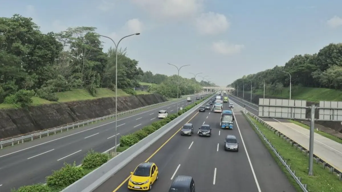 Arus lalu lintas jalan Tol Cipali. (Astra Tol Cipali/Antara)