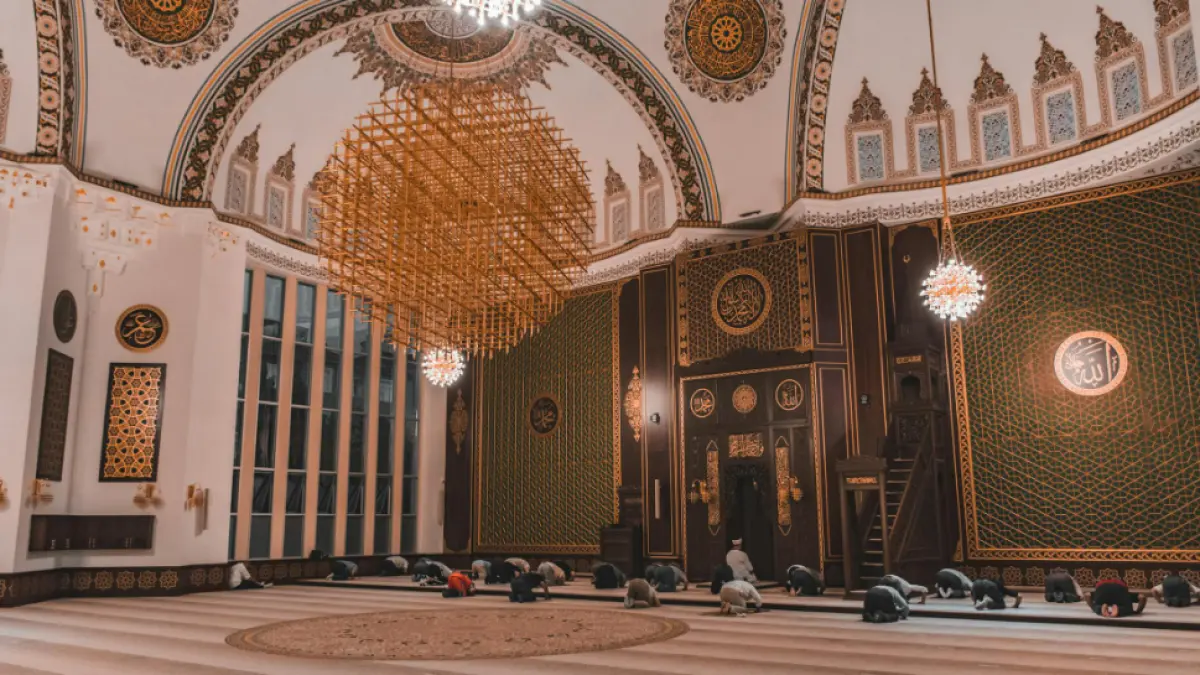 Ilustrasi sholat (Pexels)