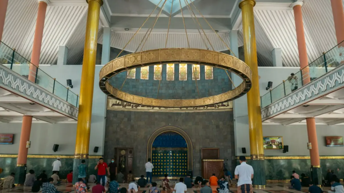Ilustrasi jadwal sholat (Pexels)