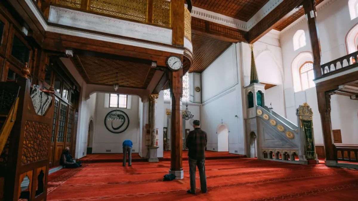 Ilustrasi jadwal sholat (Pexels)