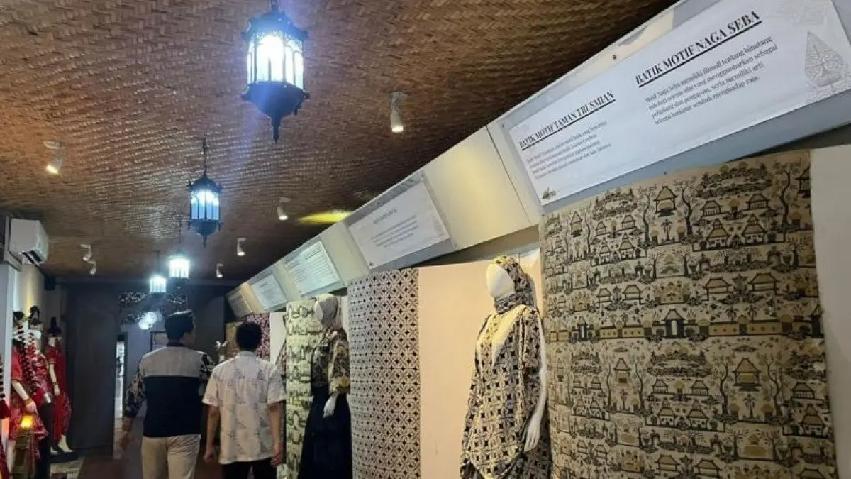 Kawasan sentra batik di Trusmi, Cirebon. (Fathnur Rohman/Antara)