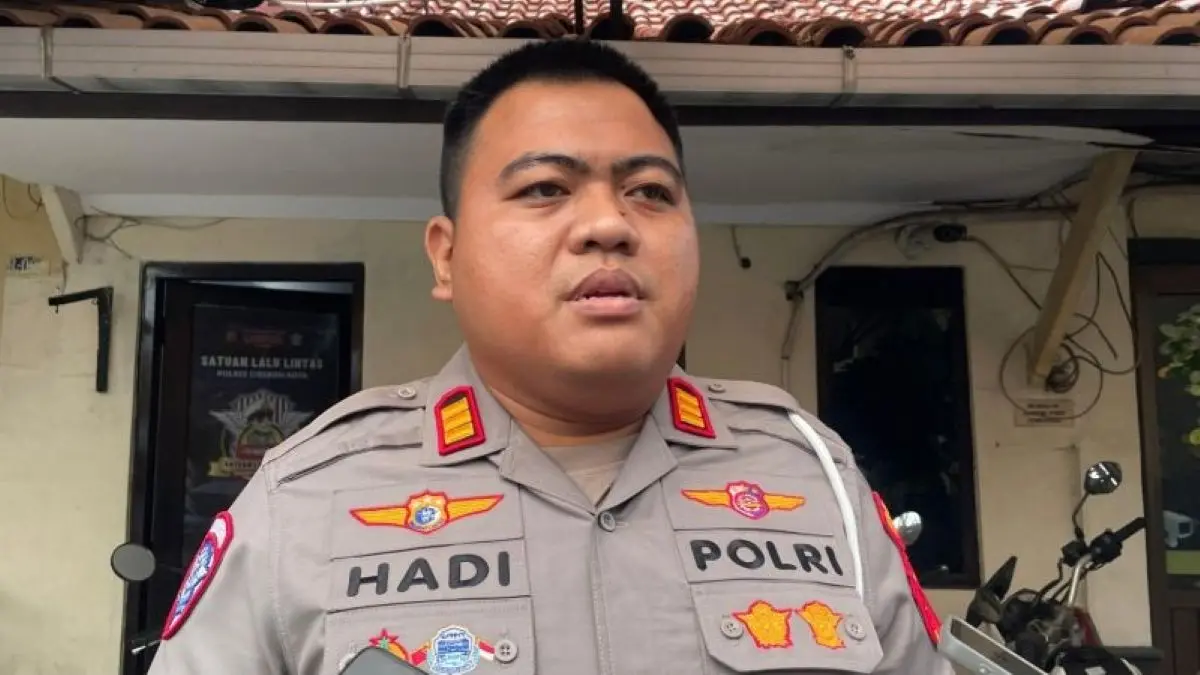 Kepala Satlantas Polres Cirebon Kota AKP Hadi Suryanto. (Fathnur Rohman/Antara)