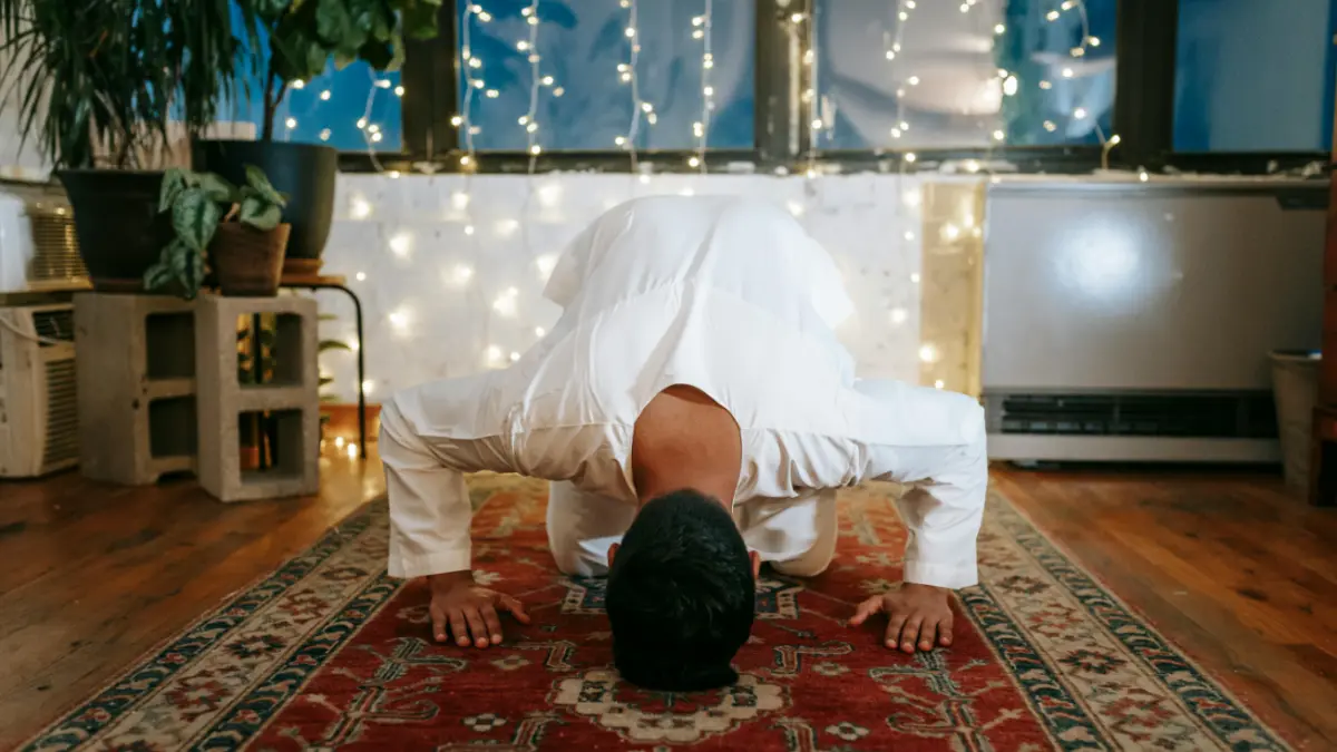 Ilustrasi jadwal sholat (Pexels)