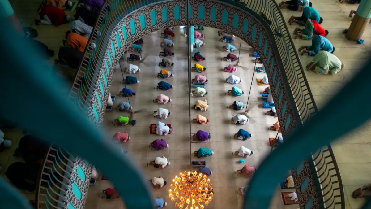Ilustrasi jadwal sholat (Pexels)