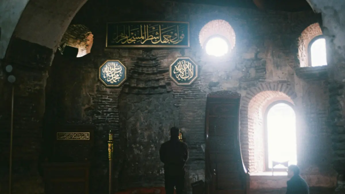 Ilustrasi jadwal sholat (Pexels)