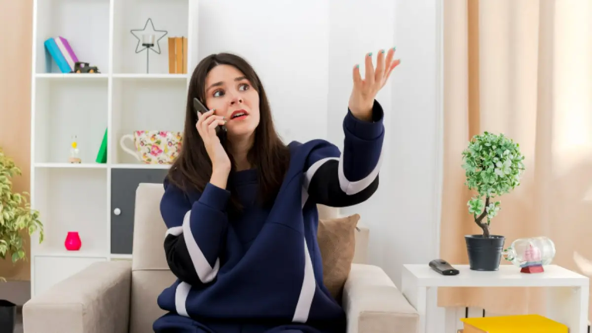 Jika Seseorang Merasa Panik dan Enggan Menerima Telepon, Biasanya Punya 7 Kepribadian Ini Menurut Psikologi