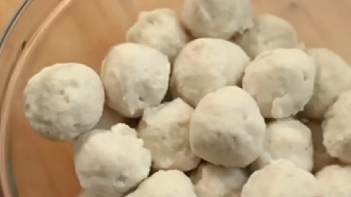 Resep Bakso Ayam Keju Lumer ala Chef Devina Hermawan, Gurih dan Kenyal!