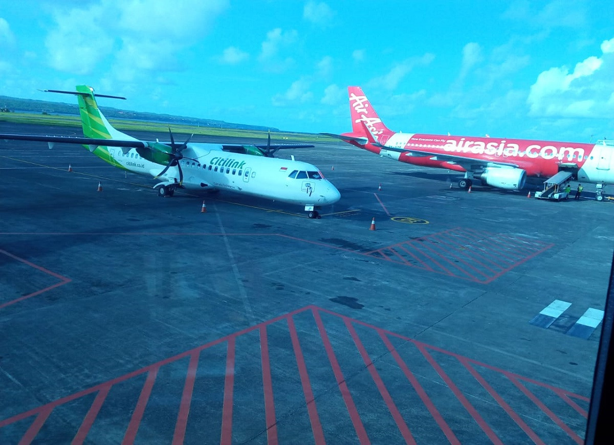 TIKET MURAH: Harga tiket pesawat yang murah menjadi stimulan meningkatnya jumlah kunjungan wisata domestik dan mancanegara. (Dok JawaPos.com) 