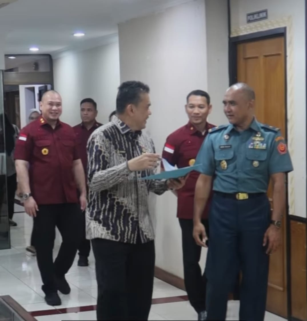 Kantor Imigrasi Kelas I TPI Jakarta Utara membuka layanan Eazy Passport di Kantor Dewan Ketahanan Nasional.