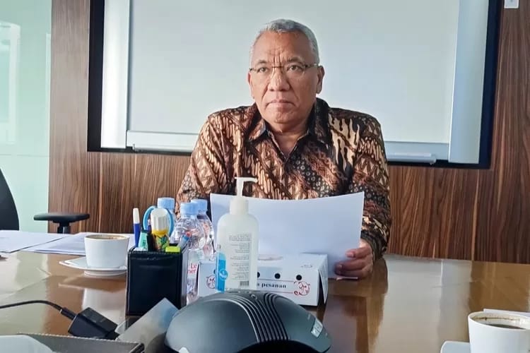 Dr. David M.L Tobing, S.H., M.Kn. dari kantor pengacara Adams & Co.