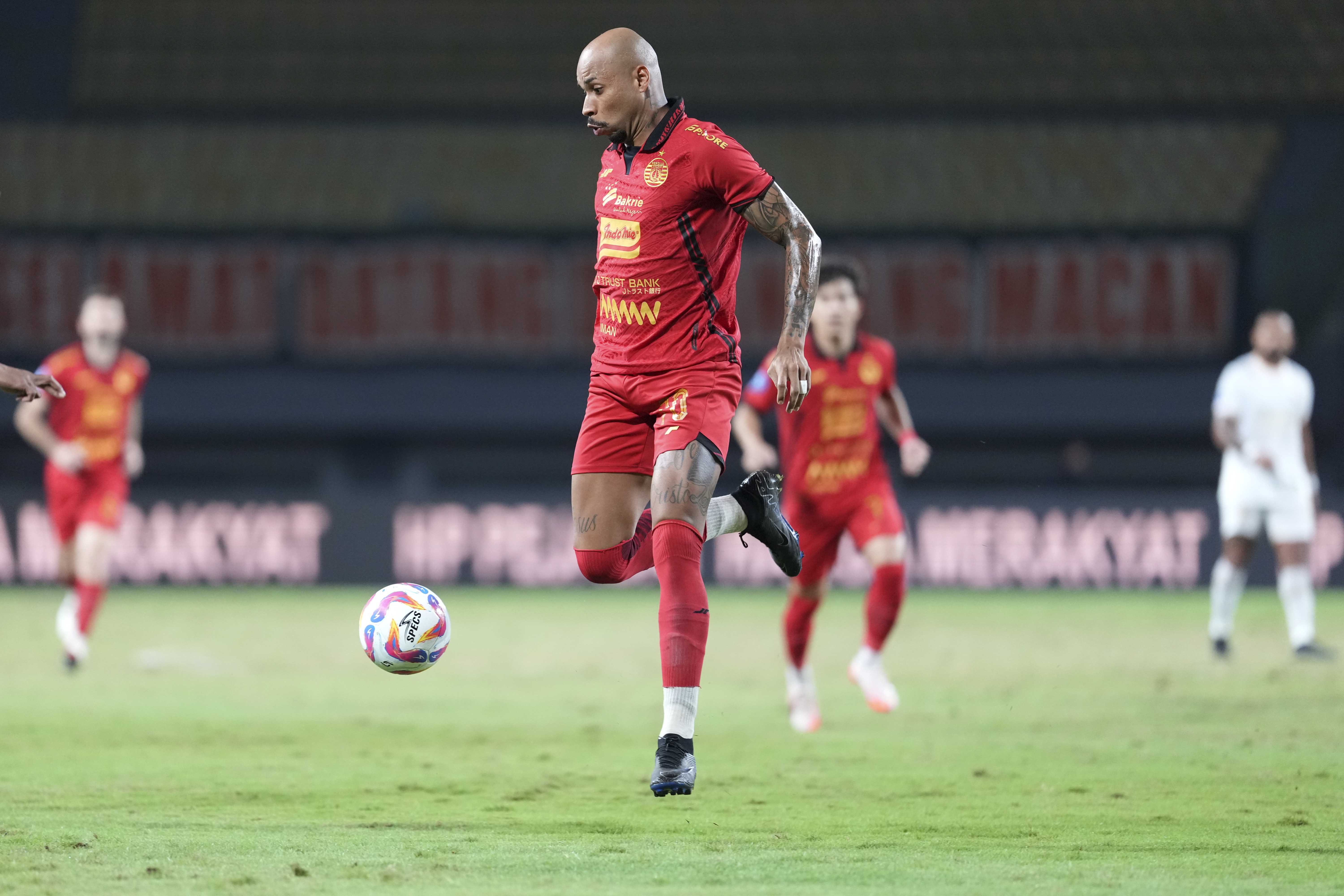 Gustavo Almeida harus menerima tambahan hukuman dari Komdis PSSI.
