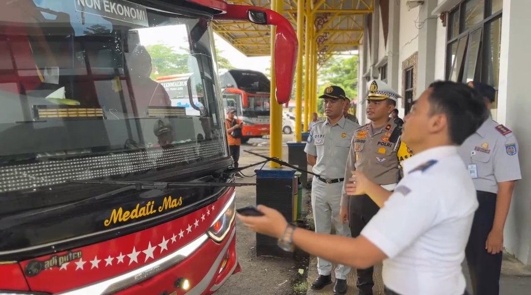 Kesehatan Pengemudi Bus Dicek, Kompol Joko Sembodo: Kurangi Potensi Kecelakaan Lalu Lintas 
